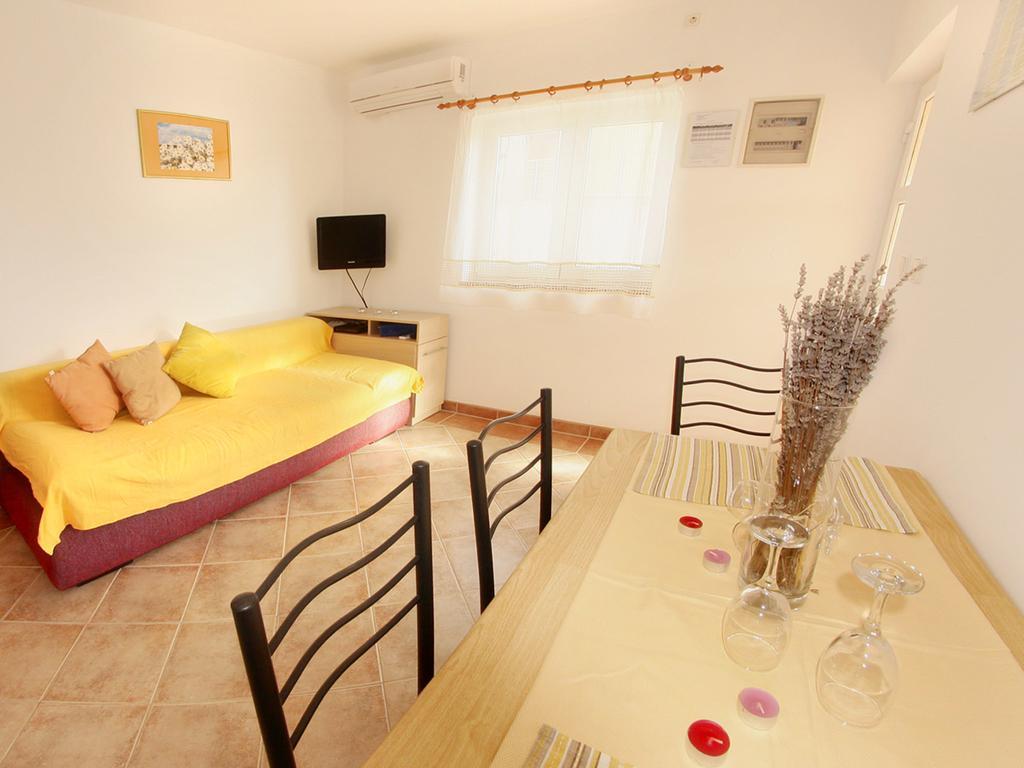 Apartment Omanovic *